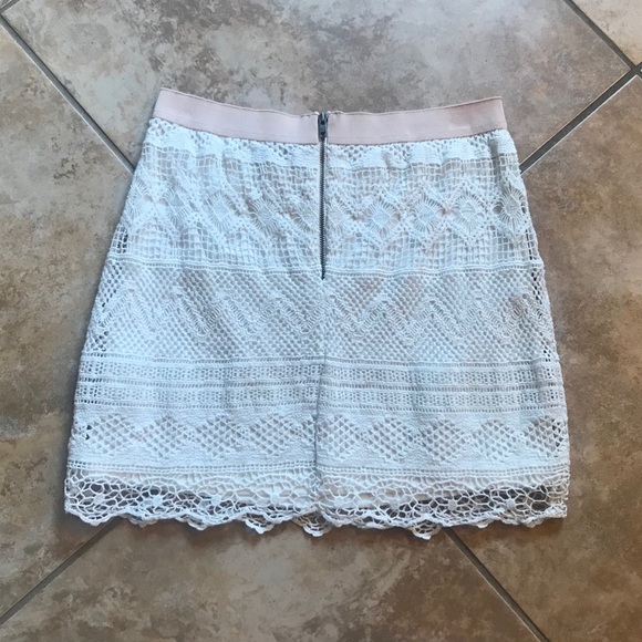 American Eagle AEO Crochet Zip Back Mini Skirt 0 - Picture 5 of 6